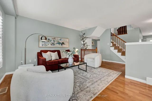 Additional image 8 of 162 EVERGLADE Cres