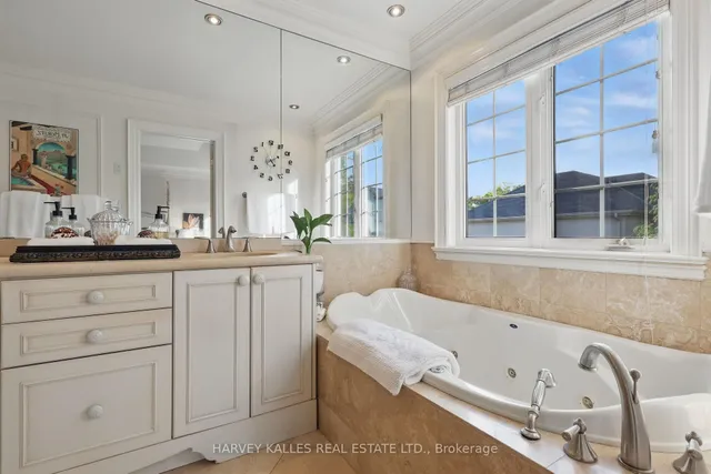 Additional image 28 of 362 Broadway Ave