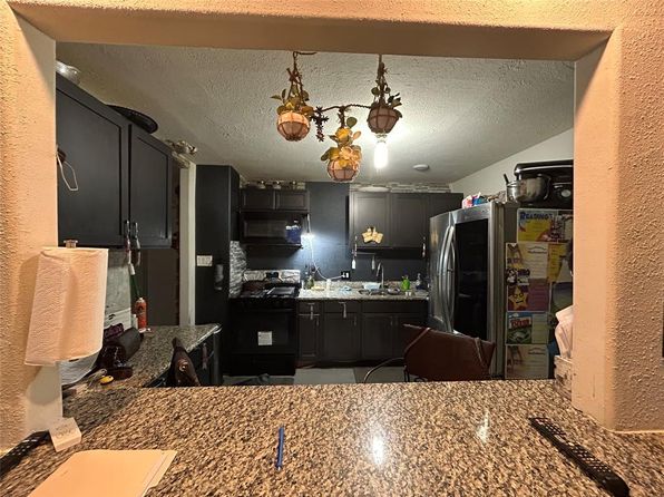 1114 Elton St, Houston, TX 77034
