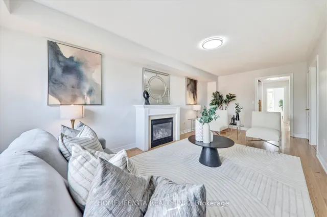 Additional image 19 of 62 Wyper Sq