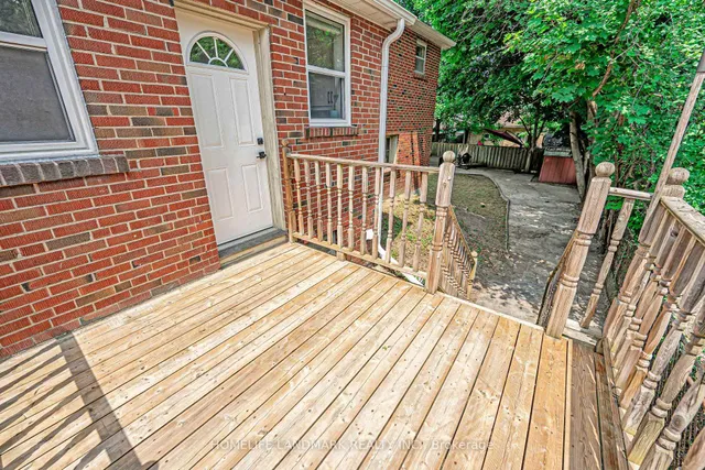 Additional image 39 of 212 York Mills Rd