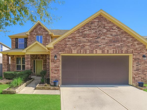1904 Emerald Breeze Ct, Houston, TX 77089