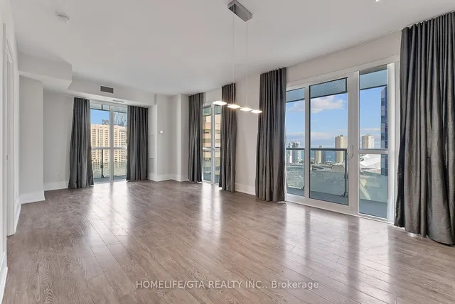 Additional image 4 of 300 Front St Unit 1811