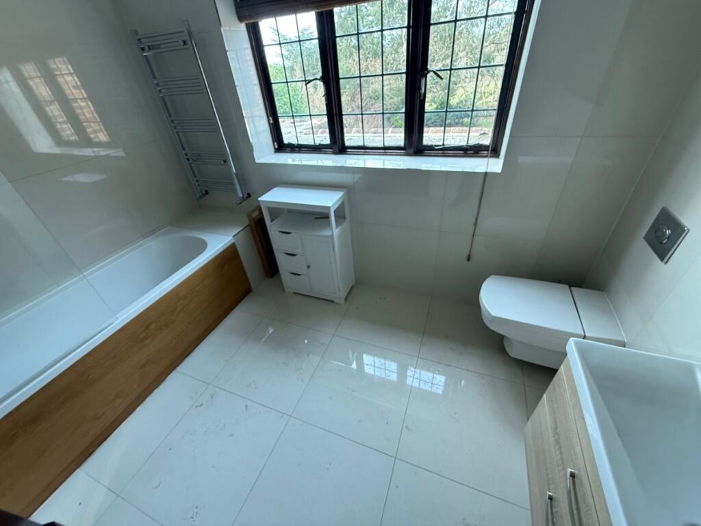 Additional image 38 of Brookmans Avenue, Hatfield