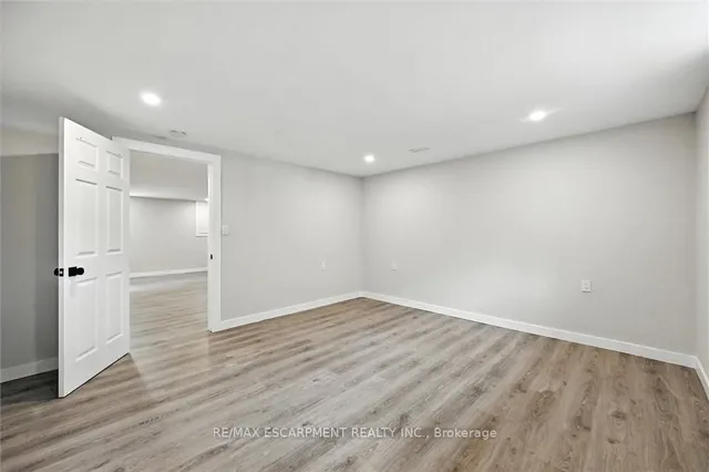 Additional image 34 of 2100 FALMOUTH Terr