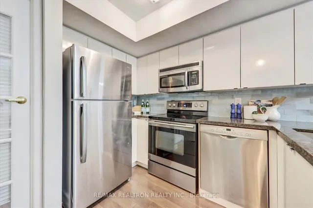 Additional image 24 of 35 Foundry Ave Unit 34