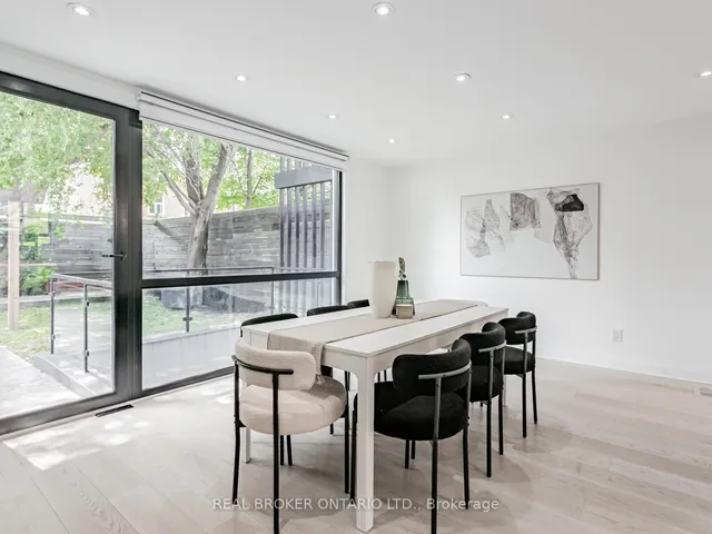 Additional image 28 of 82 Burlington St