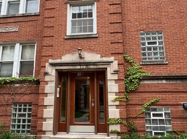 2300 W Granville Ave #G, Chicago, IL 60659