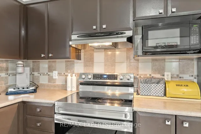 Additional image 14 of 56 Steepleridge St