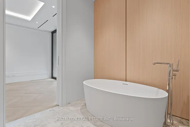 Additional image 24 of 7 Dale Ave Unit 102