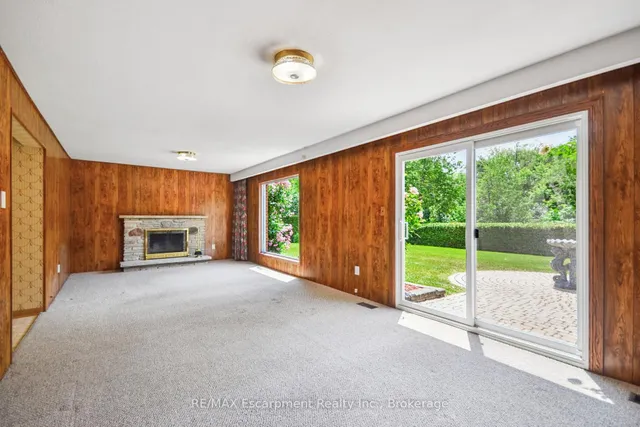 Additional image 25 of 3212 Cedartree Cres