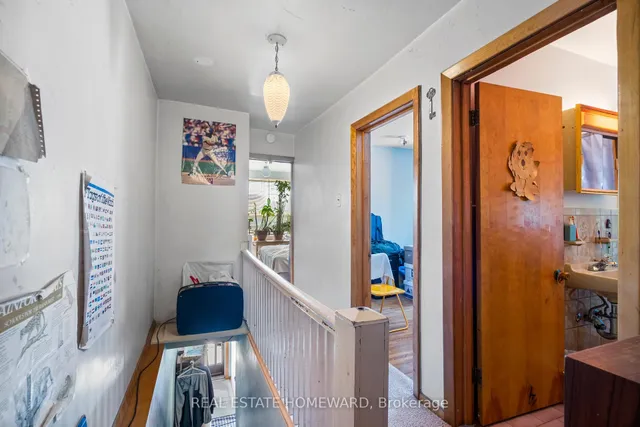 Additional image 17 of 672 Strathmore Blvd