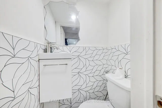 Additional image 22 of 10 Blakemanor Blvd