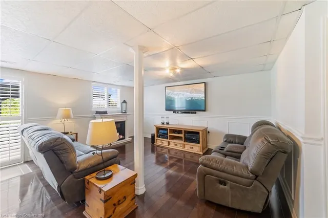 Additional image 17 of 54 Briarose Pl