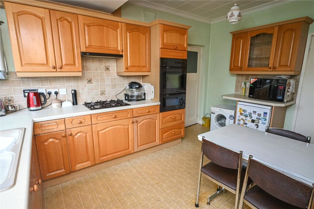 Additional image 7 of Elmfield Crescent, Moseley, Birmingham, B13