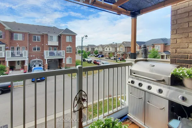 房产图片 49 - 300 Casson Pt