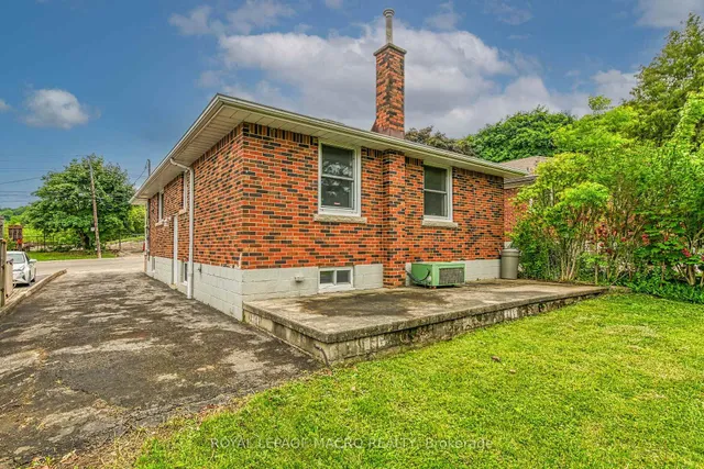 Additional image 31 of 35 Greenhill Ave