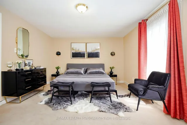 Additional image 34 of 50 Lilly Cres