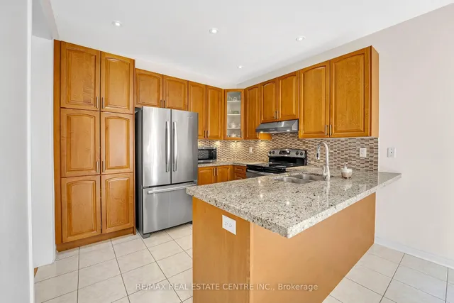 Additional image 22 of 18 Kawana Rd