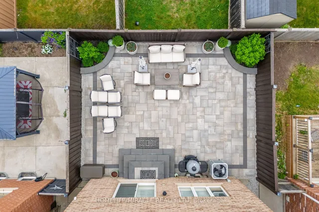 Additional image 38 of 115 Vanhorne Clse