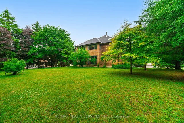 Additional image 38 of 106 Kenpark Ave