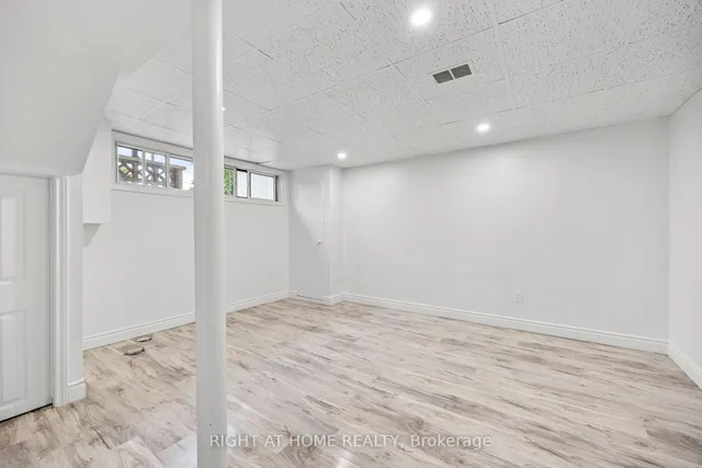 Additional image 31 of 53 Lawnside Dr