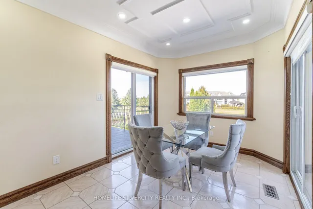 Additional image 9 of 34 Estateview Circ