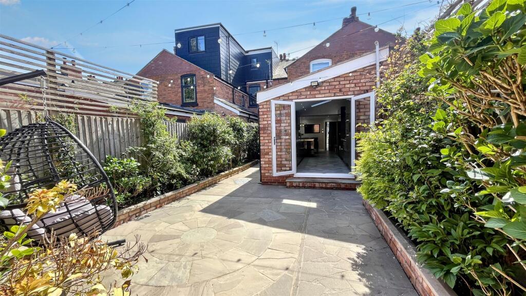 Additional image 21 of Willows Crescent, Balsall Heath