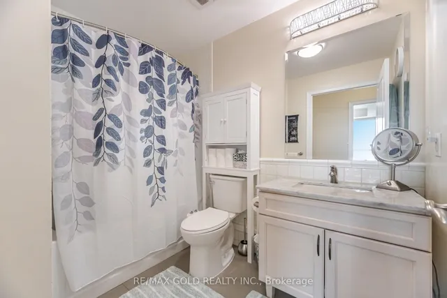 Additional image 11 of 100 John St Unit 2007