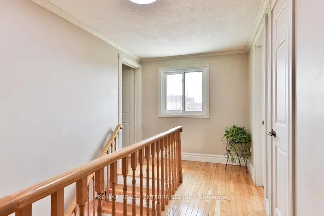 Additional image 13 of 111 Elgin Dr