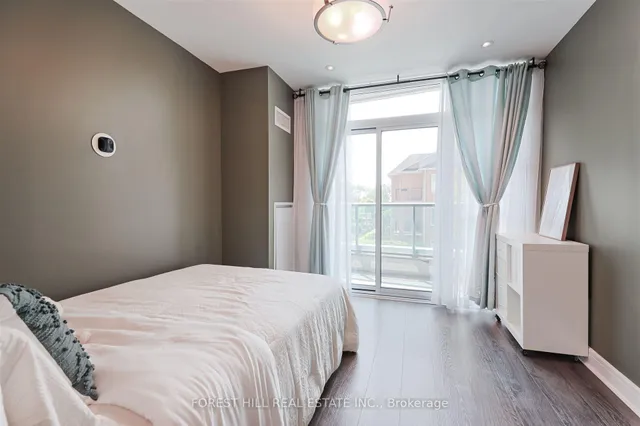 Additional image 10 of 35 Brian Peck Cres Unit TH 120