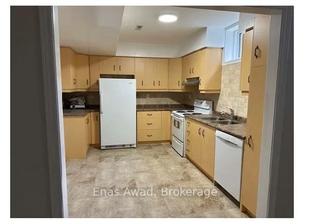 Additional image 31 of 25 Mulholland Ave