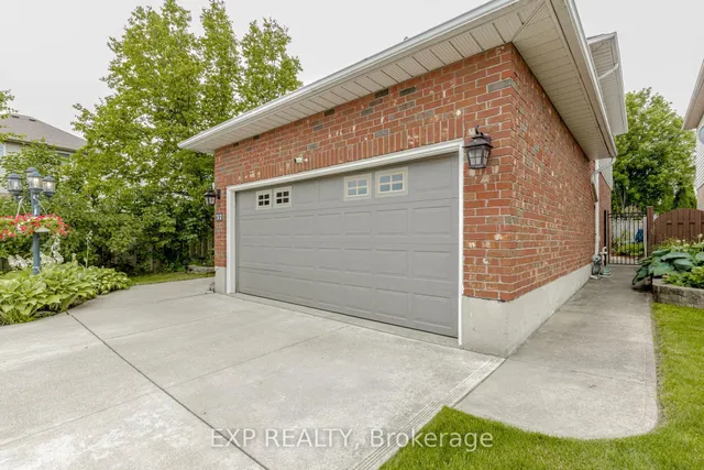 Additional image 39 of 32 Vineberg Dr