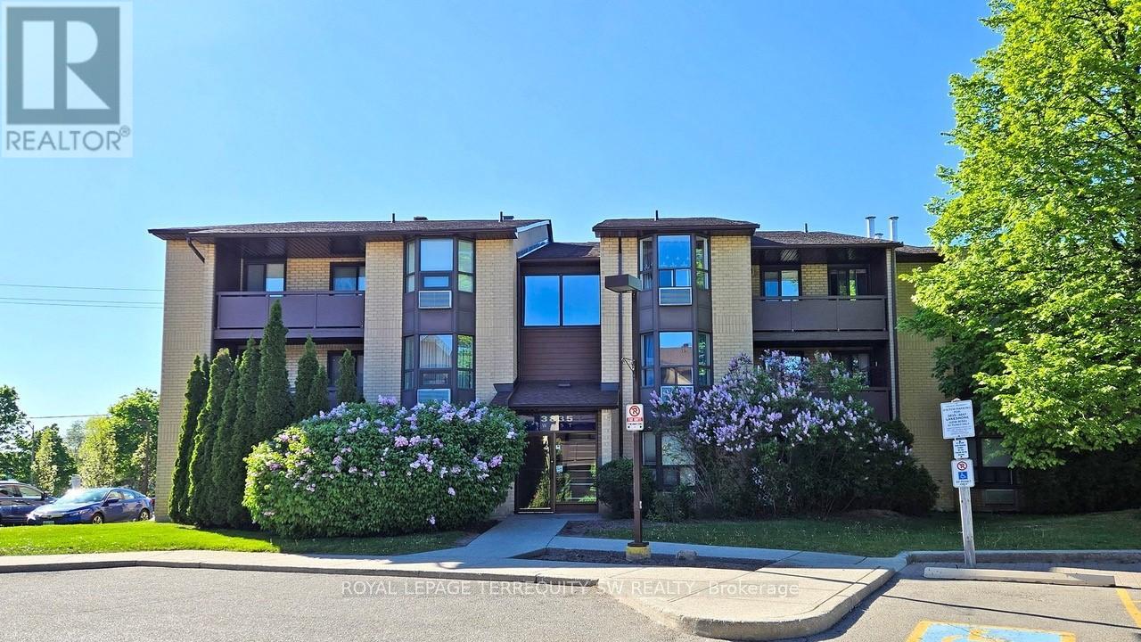 Property image for 210 - 3835 LAKE SHORE BOULEVARD W|Toronto (Long Branch), Ontario M8W1R2