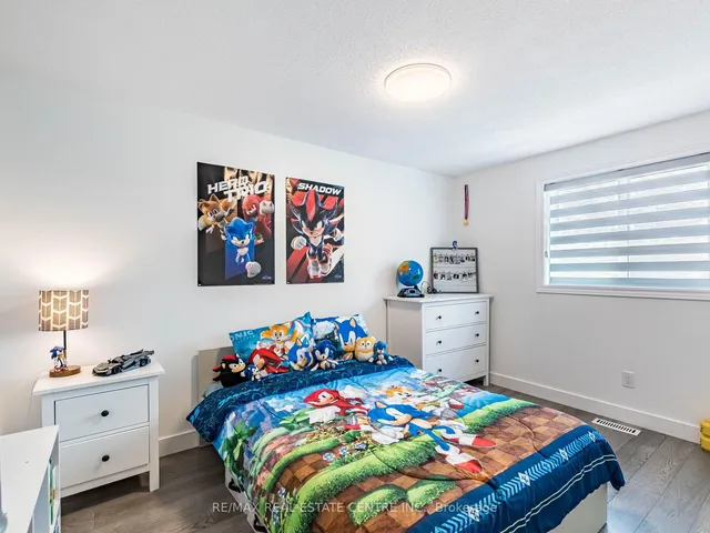 Additional image 31 of 52 Mozart Cres