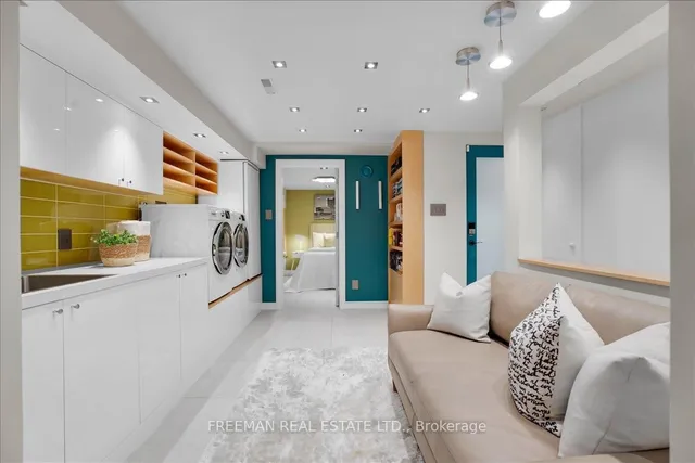 Additional image 38 of 68 Olive Ave