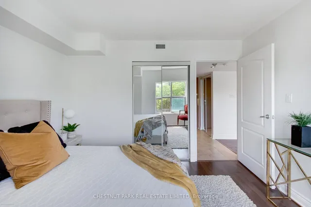 Additional image 10 of 97 Lawton Blvd Unit 201