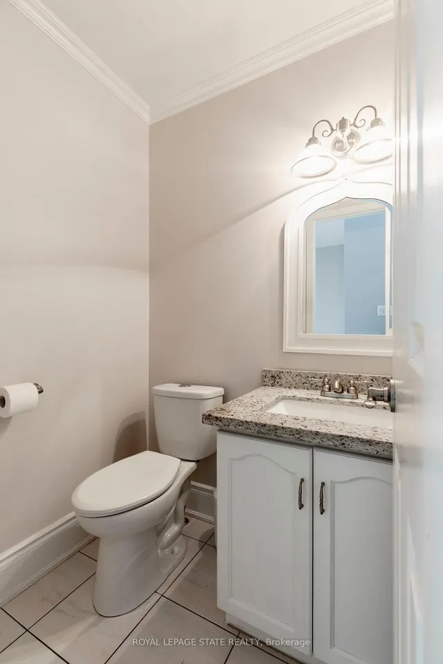 Additional image 22 of 35 Banbury Dr