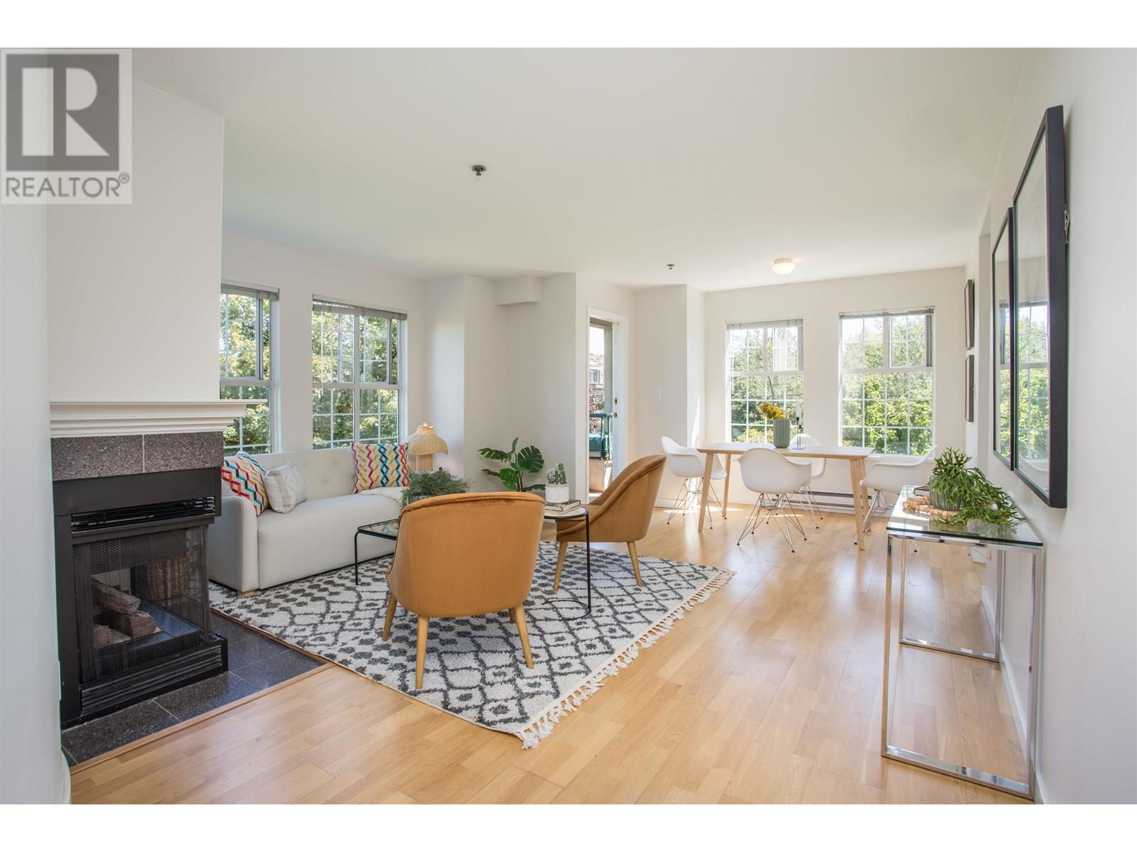 301 2091 VINE STREET|Vancouver, British Columbia V6K4P7