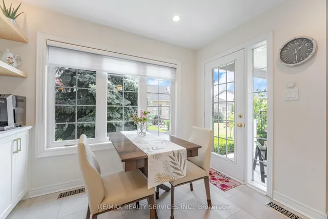 Additional image 20 of 11 Yorkwood Tr