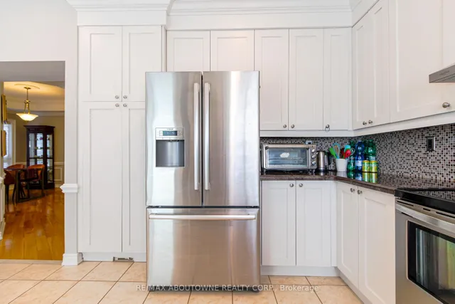 Additional image 9 of 160 Paris St