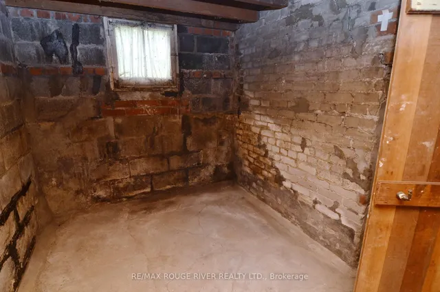 Additional image 29 of 120 Castlefield Ave