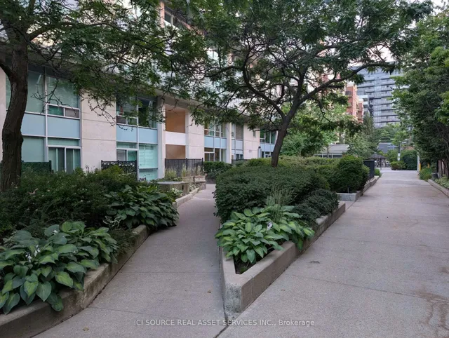 Additional image 38 of 954 King St Unit 319