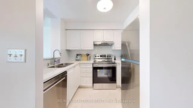 Additional image 7 of 11 Lee Centre Dr Unit 1905