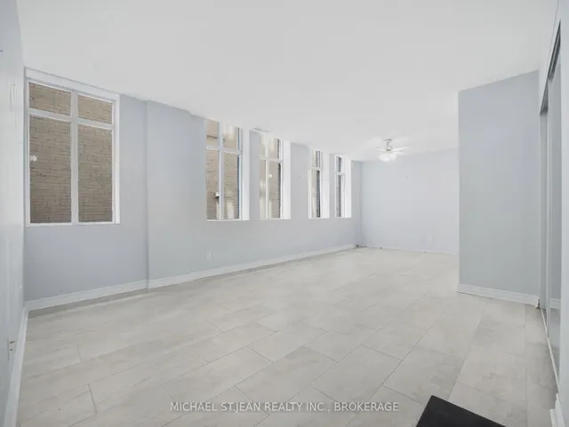 Additional image 15 of 36 James St Unit 703