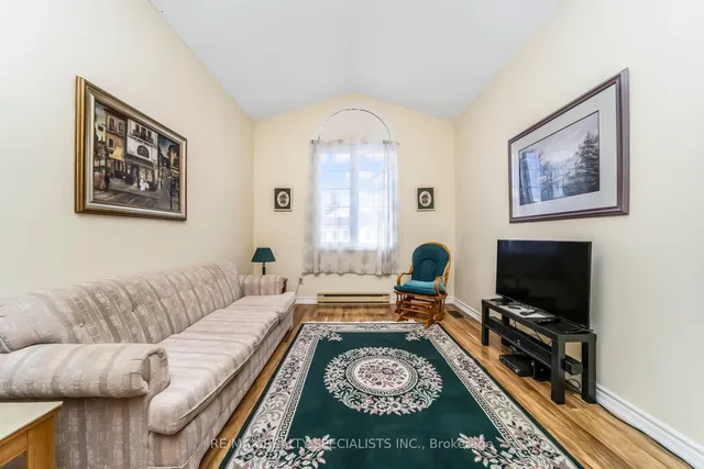 Additional image 20 of 39 Heathcliffe Sq