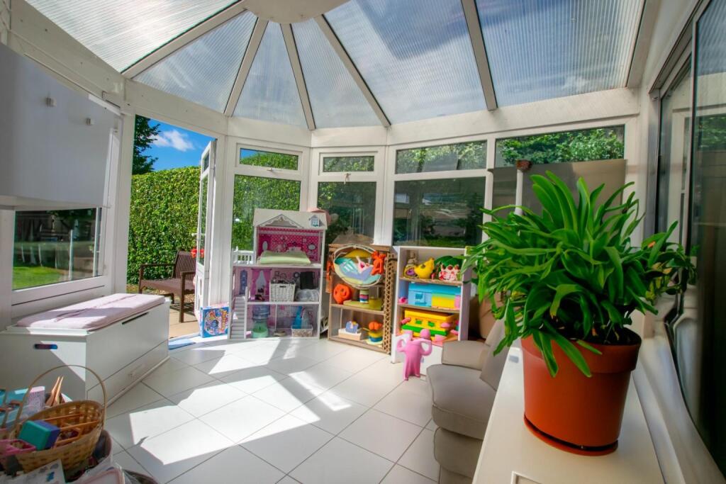 Additional image 10 of Longcroft Lane, Welwyn Garden City, Hertfordshire, AL8 6EJ