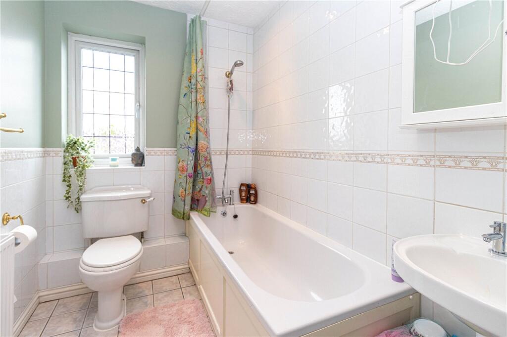 Additional image 17 of Magnolia Close, Park Street, St. Albans, AL2