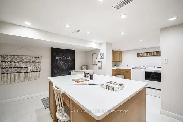 Additional image 40 of 4 Garland Ave