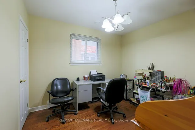 Additional image 10 of 98 North Woodrow Blvd